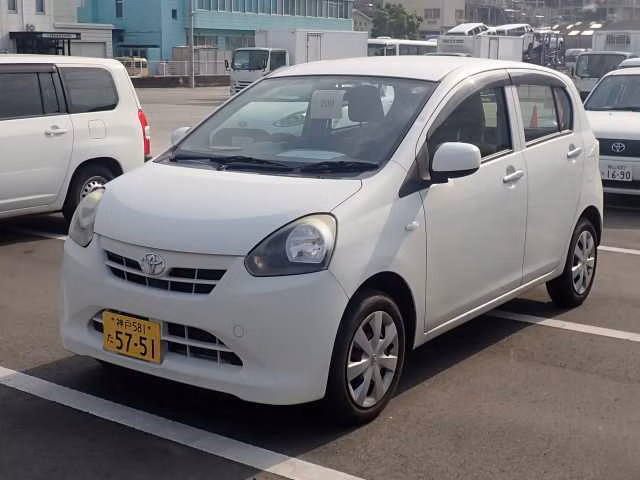 TOYOTA PIXIS EPOCH
