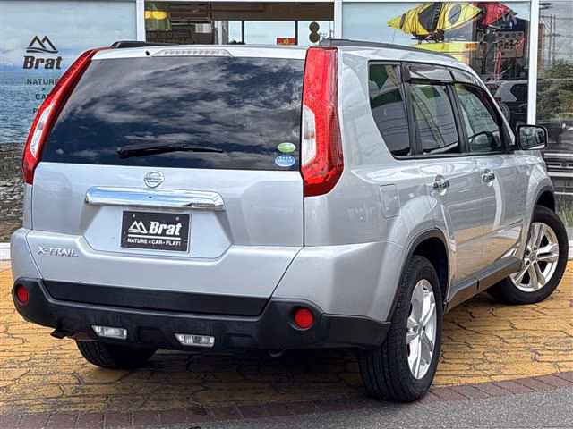 NISSAN X-TRAIL