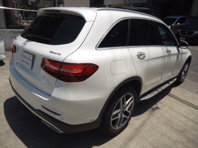 MERCEDES-BENZ GLC-CLASS