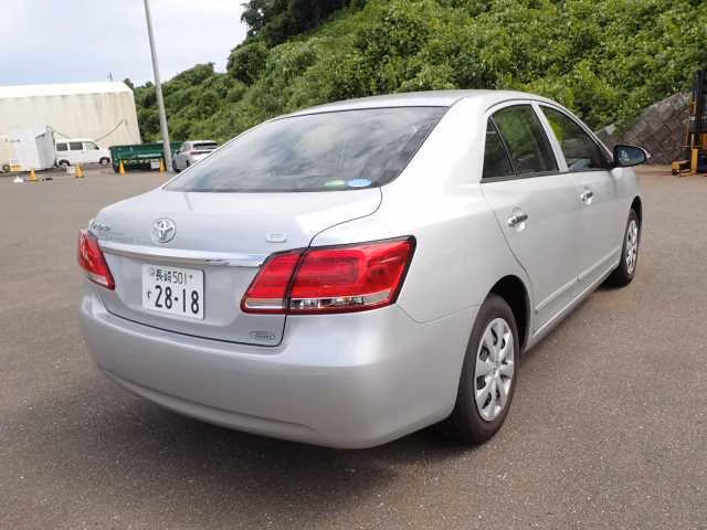 TOYOTA PREMIO