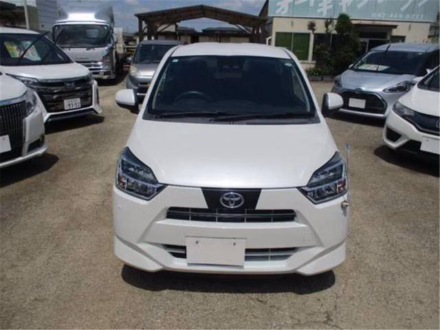 TOYOTA PIXIS EPOCH