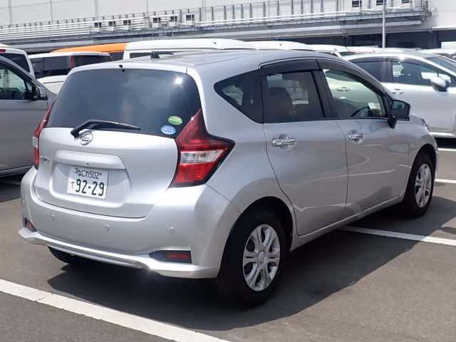 NISSAN NOTE