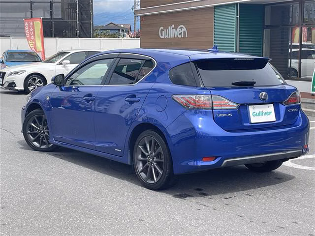 LEXUS CT200H