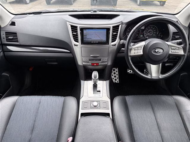 SUBARU LEGACY