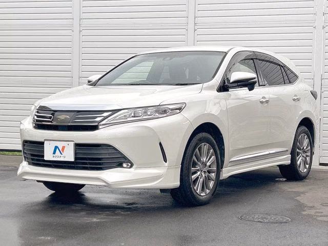TOYOTA HARRIER