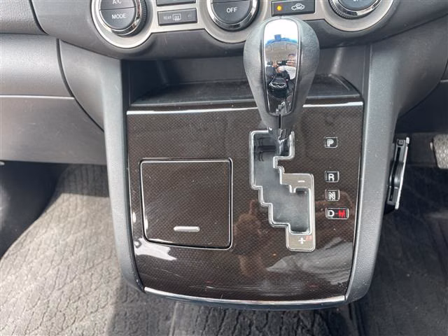MAZDA MPV