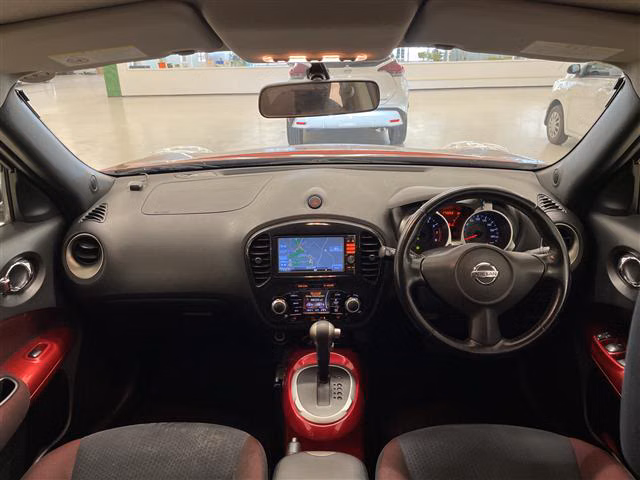 NISSAN JUKE