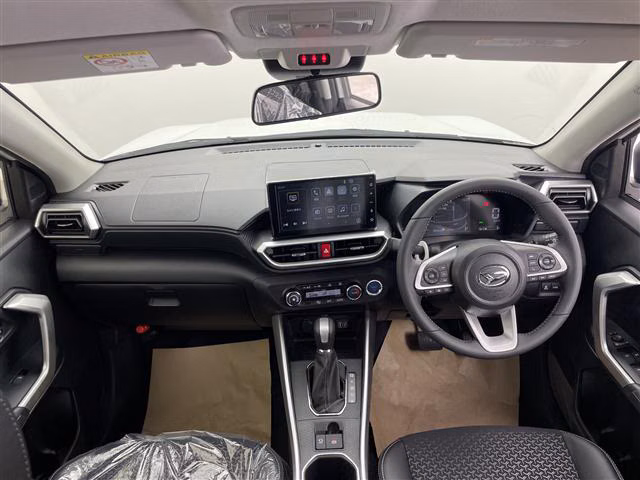 DAIHATSU ROCKY