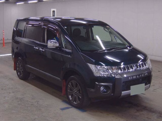 MITSUBISHI DELICA D:5