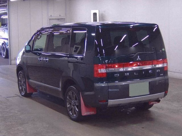 MITSUBISHI DELICA D:5