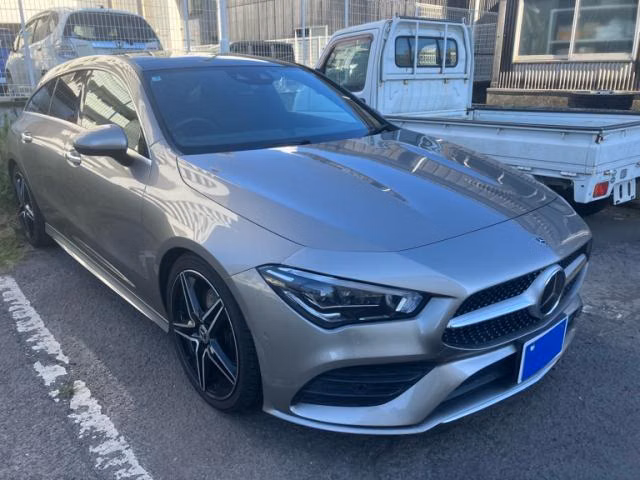 MERCEDES-BENZ CLA-CLASS