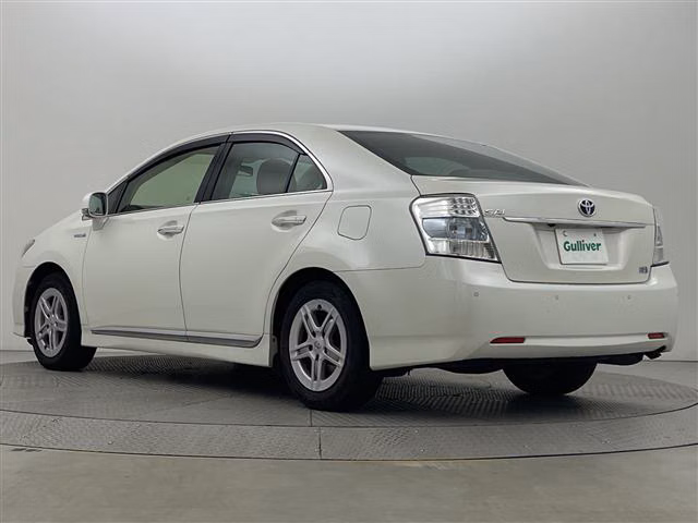 TOYOTA SAI