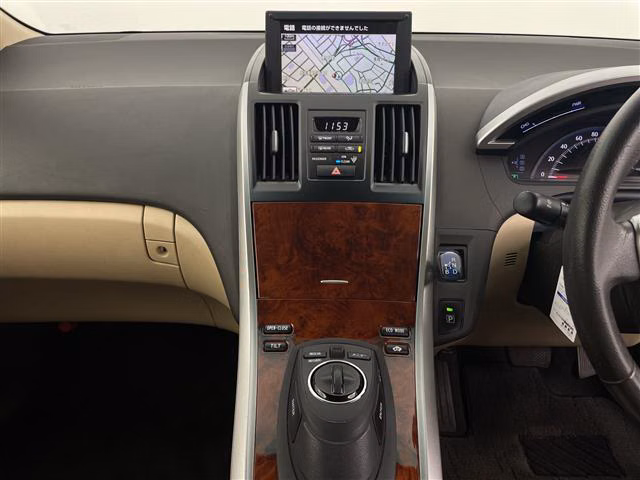 TOYOTA SAI
