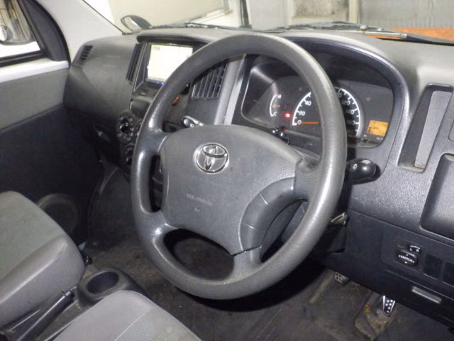 TOYOTA LITE ACE
