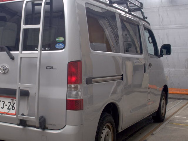TOYOTA LITE ACE