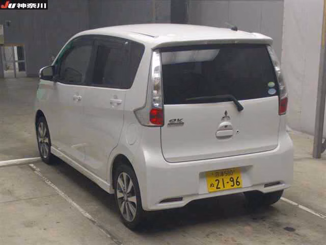 MITSUBISHI EK CUSTOM