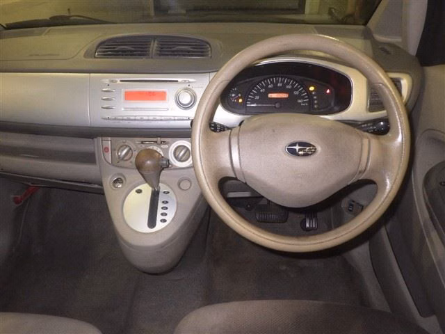 SUBARU R2