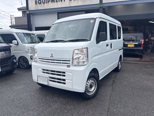 MITSUBISHI MINICAB