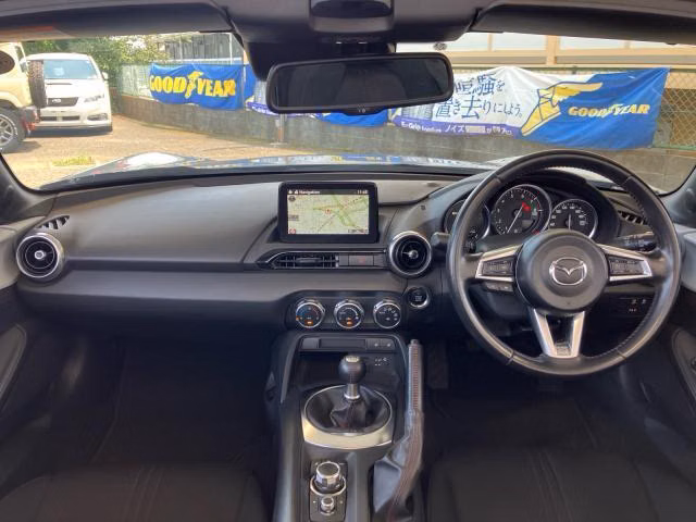 MAZDA MX-5