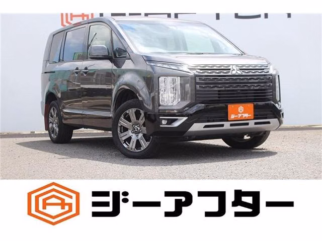 MITSUBISHI DELICA D:5