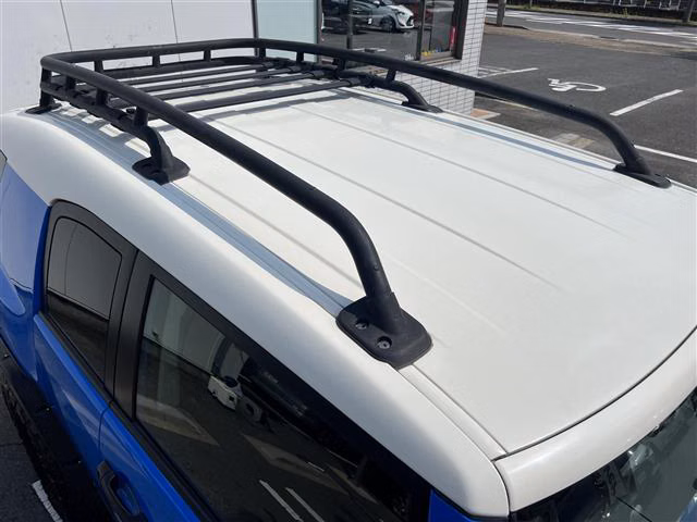 TOYOTA FJ CRUISER