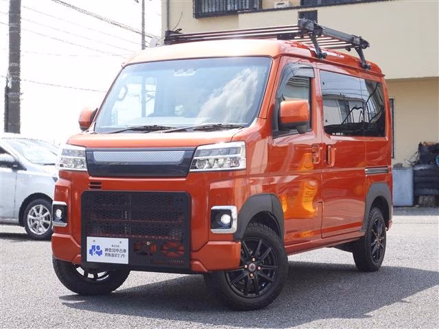 TOYOTA PIXIS VAN