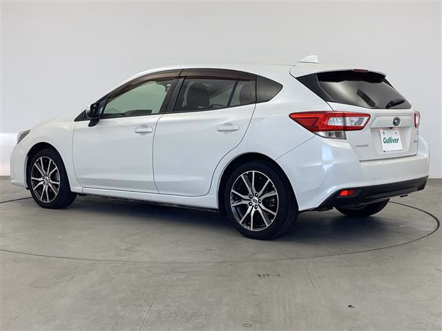 LEXUS NX300H