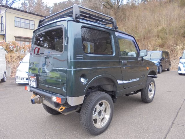 SUZUKI JIMNY