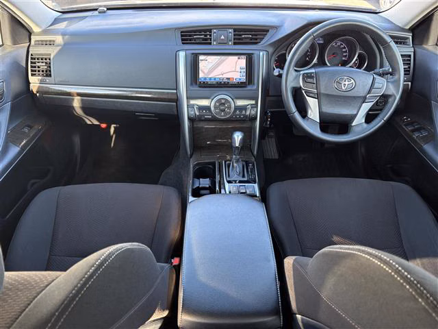 TOYOTA MARK X