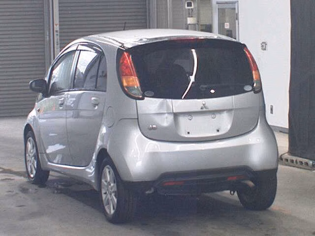 MITSUBISHI I