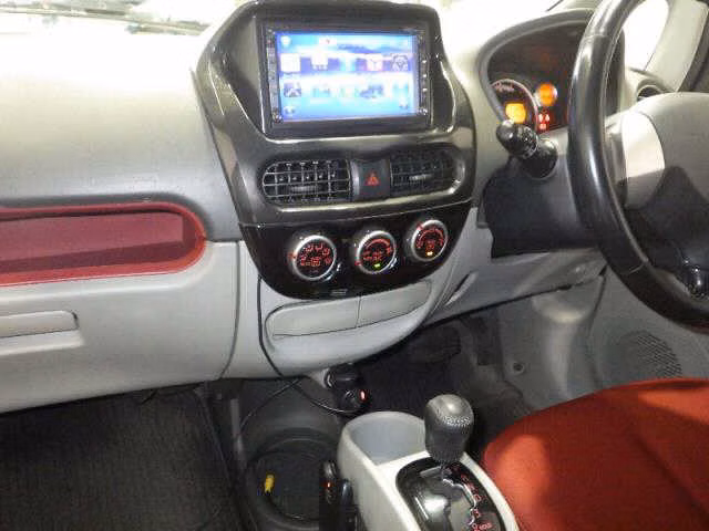 MITSUBISHI I