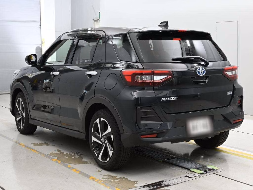 TOYOTA RAIZE