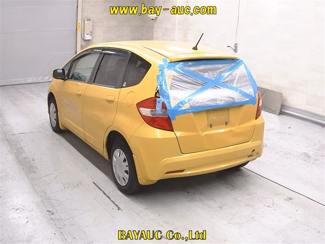 HONDA FIT