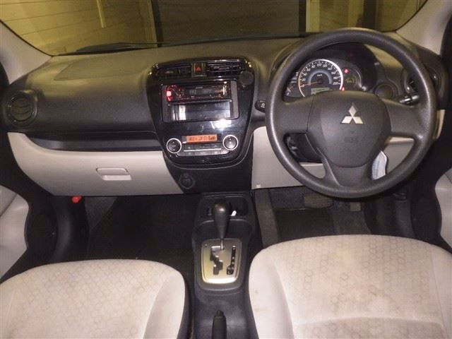 MITSUBISHI MIRAGE