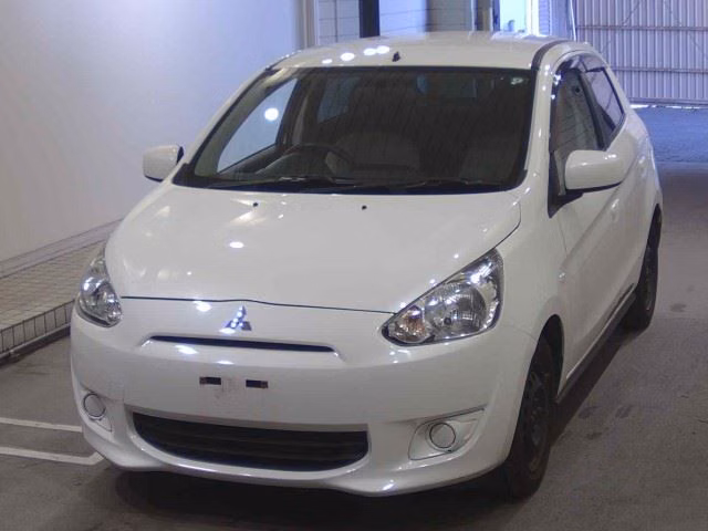 MITSUBISHI MIRAGE