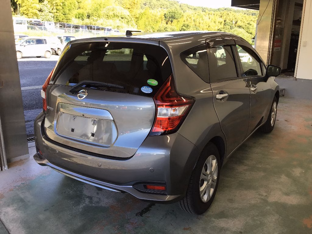 NISSAN NOTE