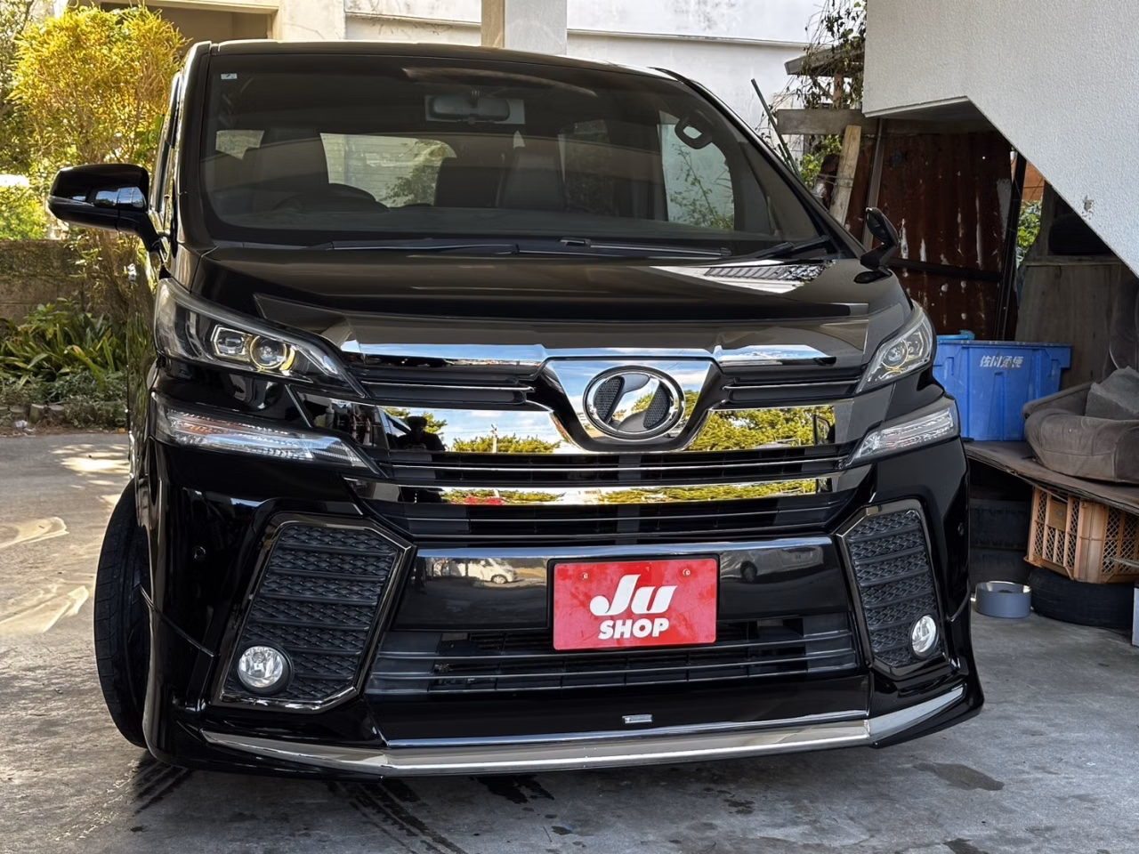 TOYOTA VELLFIRE
