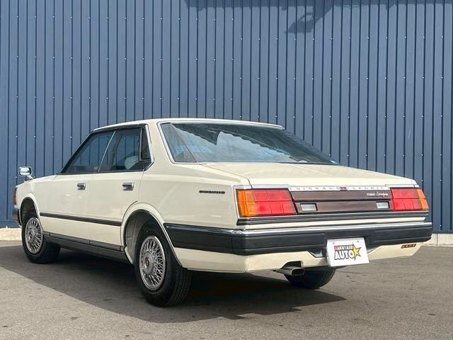 NISSAN CEDRIC