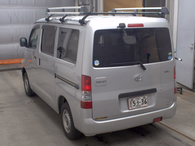 TOYOTA LITE ACE
