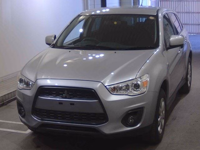 MITSUBISHI RVR