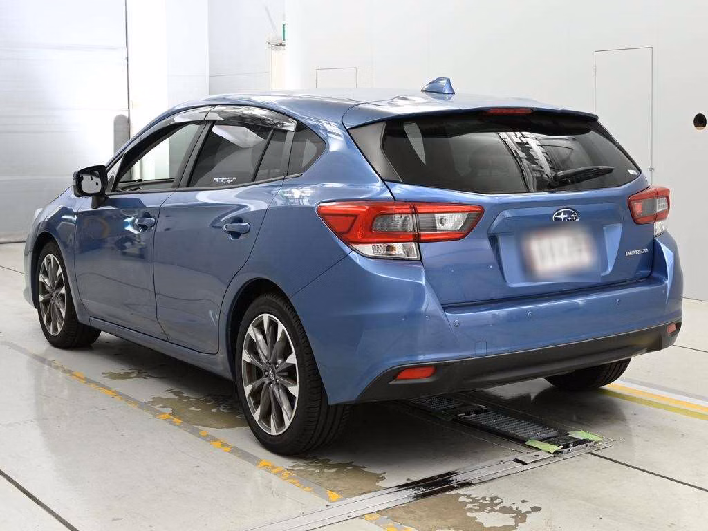 SUBARU IMPREZA