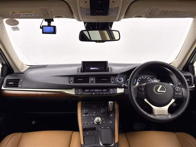 LEXUS CT200H