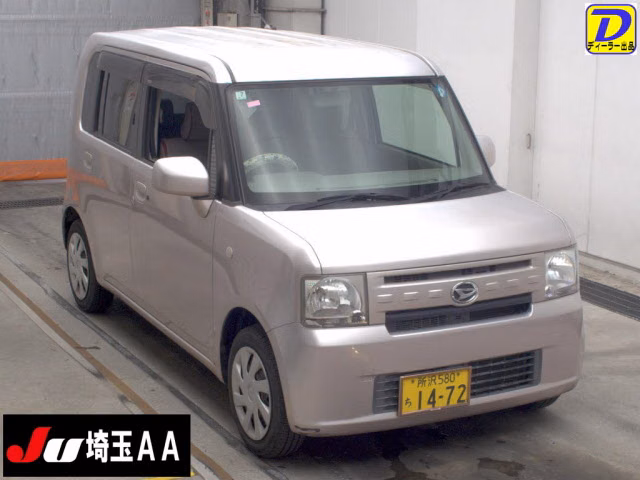 DAIHATSU MOVE CONTE