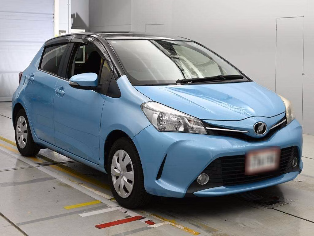 TOYOTA VITZ