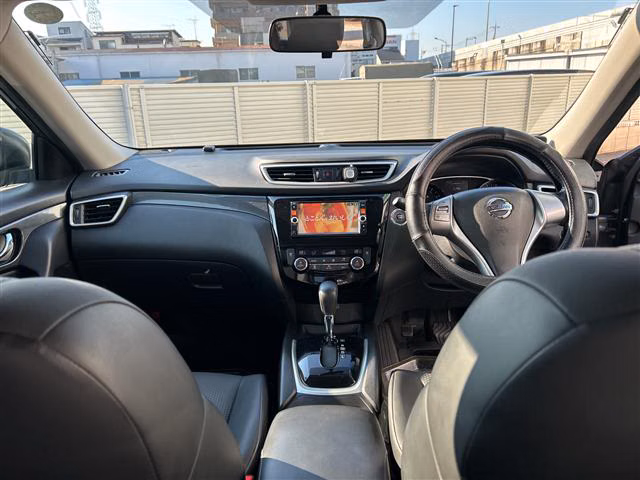 NISSAN X-TRAIL