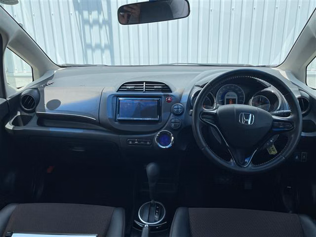 HONDA FIT SHUTTLE