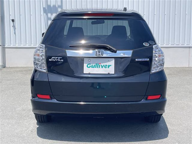 HONDA FIT SHUTTLE
