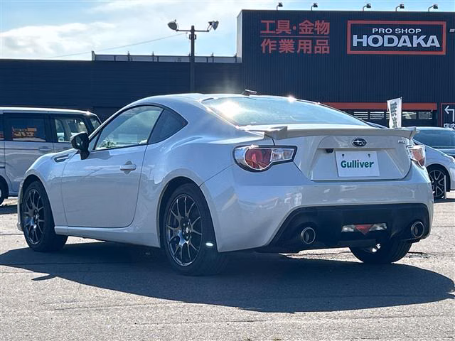 SUBARU BRZ