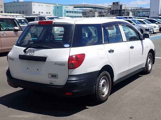 MAZDA FAMILIA