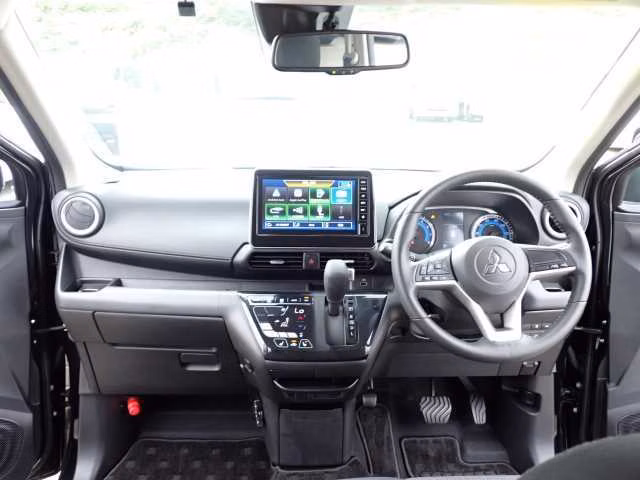 MITSUBISHI EK X